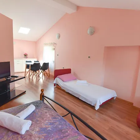 Kontesa Konukevi Lovran