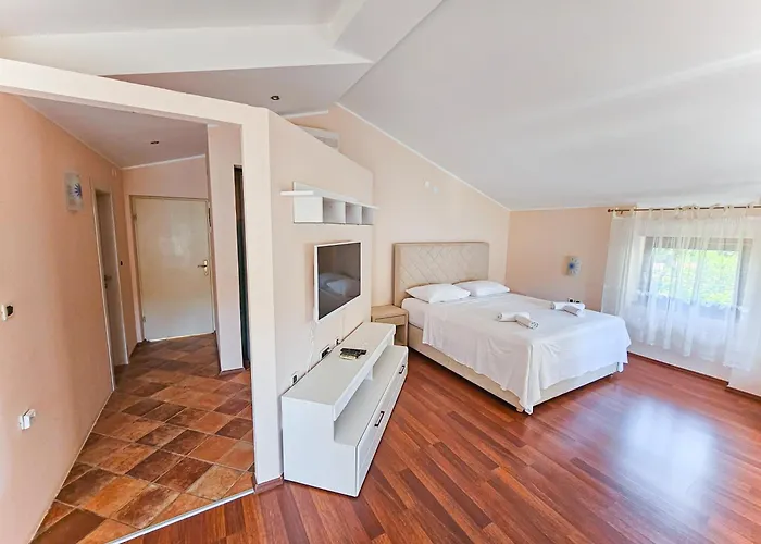 Kontesa 3* Lovran
